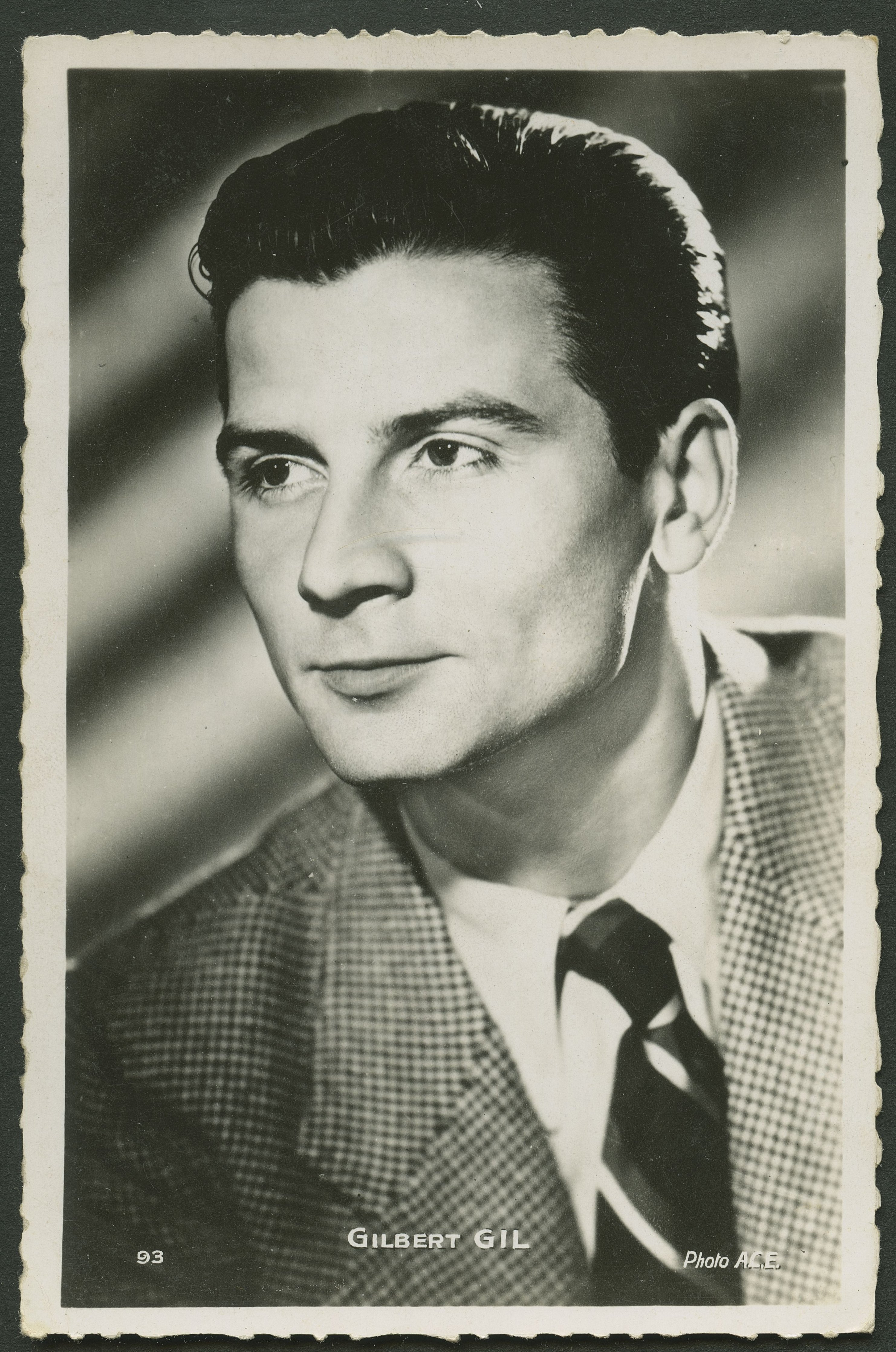 (image for) Gilbert Gil #0002